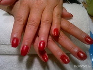 Best Nails - bordó