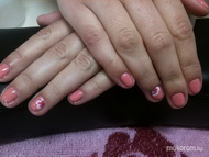 Best Nails - barackvirág