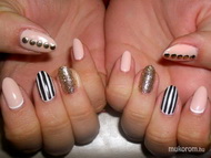 Csillámos Csíkos Szegcses