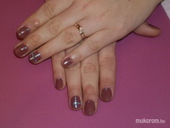 Bebinek csokibarna kék kereszttel