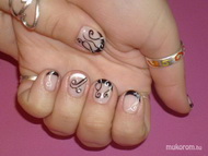 Zsófinak kacskaringós 1