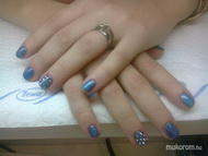 Best Nails - Gél lakk kövekkel