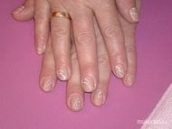 Évinek egyszerű nugát kis mintával