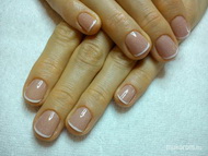 Beatrixnak gél lakk