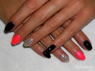 Elegance neonnal és csillogással