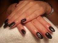 Best Nails - Feketében