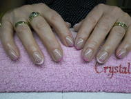 Best Nails - pöttyös