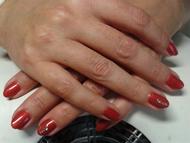 piros gél lakk