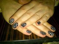 Best Nails - Pöttyös