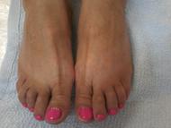 Best Nails - lábra pink kövekkel