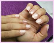 Best Nails - Natúr egy kis csillogással