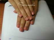 a nude szín az idén is nagyon divatos