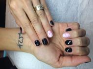 Best Nails - Fekete fehér pöttyös