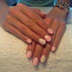 Rózsaszín és fehér 