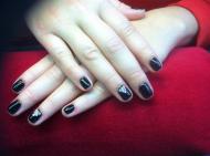 Best Nails - fekete swarovskyval