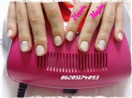 Világos rózsaszín minimál kövezéssel