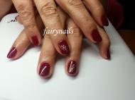 bordó gél lakk króm pöttyökkel