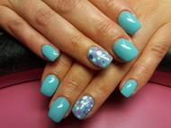 Vidám tavaszi nailfettivel