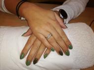 Best Nails - zöld zölddel