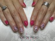 Flower and pink nails