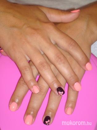Fanninak cuki pink fekete masnis - Gél Lakk