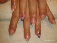 Best Nails - lila fehér vegyes köves