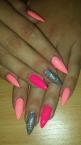 Best Nails - Hegyesen