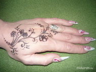 Best Nails - Henna painting, body painting