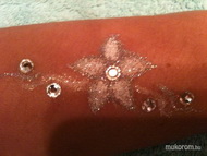 Csillámtetoválás Virág swarovskival