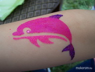 delfin ági csinálta