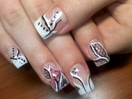 Best Nails - zselés körmök