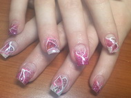 Best Nails - zselés körmök