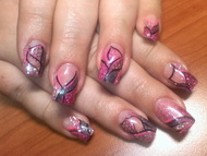 Best Nails - zselés körmök