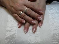 Csollámos akrilos díszítéssel