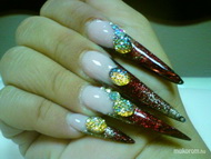 Saját körmöm fél kéz