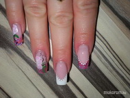 Porcelán épités akril virággal