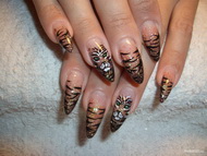 Best Nails - tigrises
