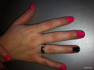 manikűr és lakkozás