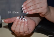 Best Nails - Köröm virág díszítéssel