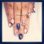 Matt fekete akrillal