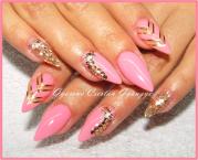 Pink nails