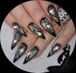 Gold nail