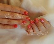 Porcelán géllakkal 