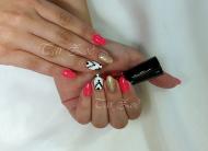 Porcelán géllakkal 