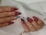 Porcelán géllakkal 