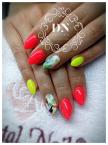Best Nails - Neon trópus