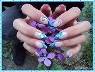 szintén kékecske pici akril virággal