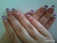 lila fehér vég fekete akril