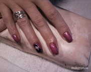 lakkos díszítéssel