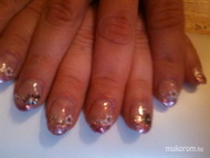 saját körömre zselé